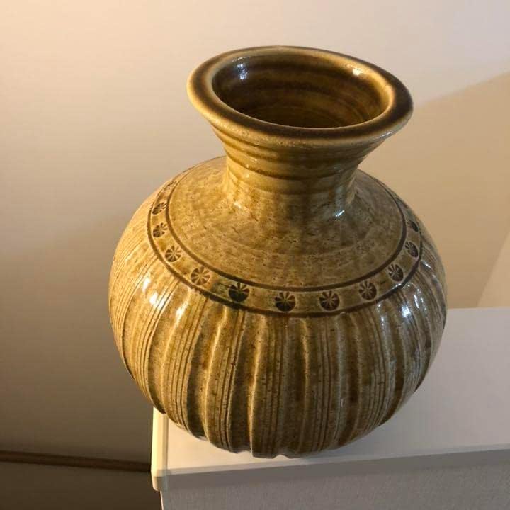 高岡漆器の銅製花瓶 銅製花瓶(3) - 高岡銅器展示館